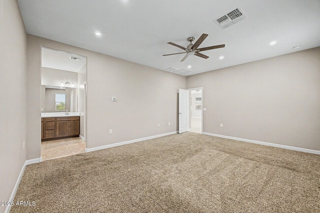 Building Photo - 30731 W Monterey Dr
