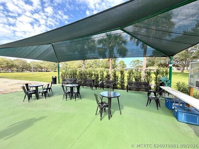 Building Photo - 8000 Carnoustie Pl