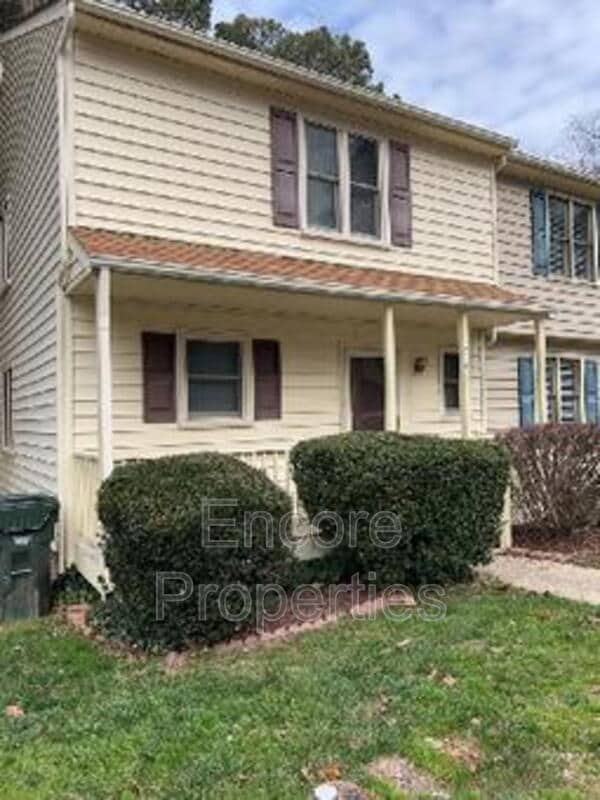 Primary Photo - 6555 English Oaks Dr