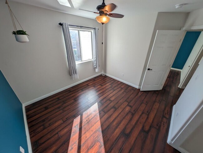 Building Photo - 8121 Riviera Beach Dr