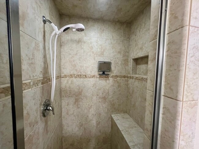 Building Photo - 3322 Adams Landing Ave