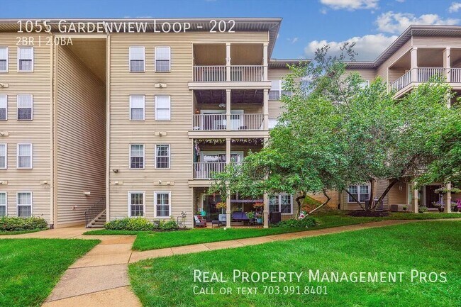 Building Photo - 1055 Gardenview Loop