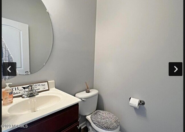 Building Photo - 204 Prism Ct