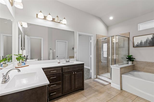 Building Photo - 3530 Peterborough Mews