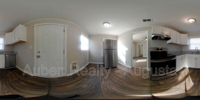 Building Photo - 2913 Hummingbird Ln