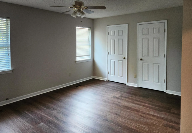 Second Bedroom - 429 Buckingham Cir