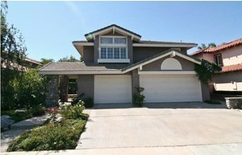 Building Photo - 26595 Sierra Vista
