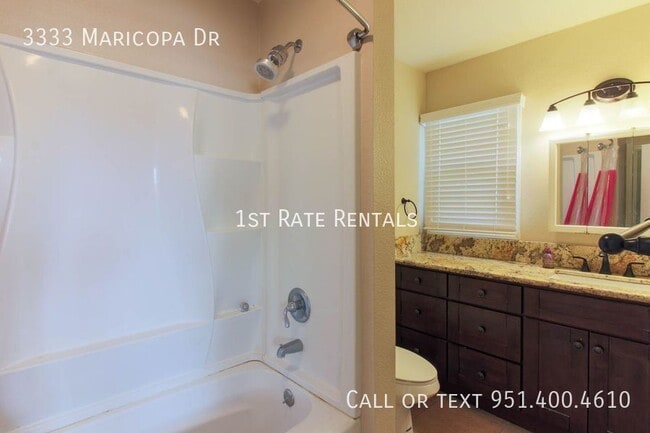 Building Photo - 3333 Maricopa Dr