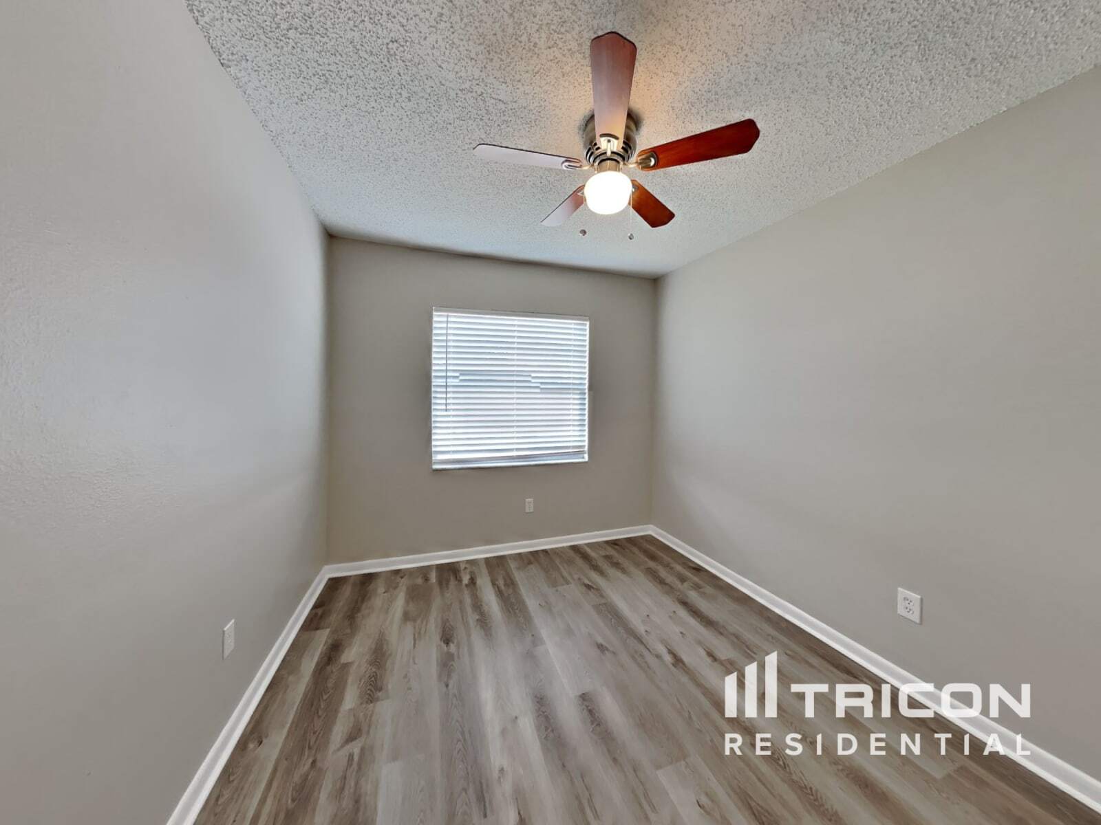 Building Photo - 4051 Forecast Dr