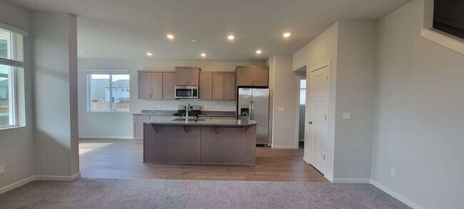 Building Photo - New construction
