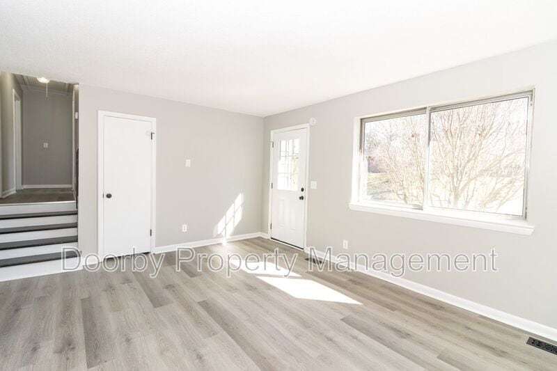 Building Photo - 2983 E Freedom Cir