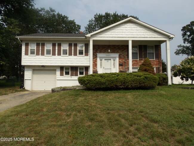 Primary Photo - 30 Brunswick Dr