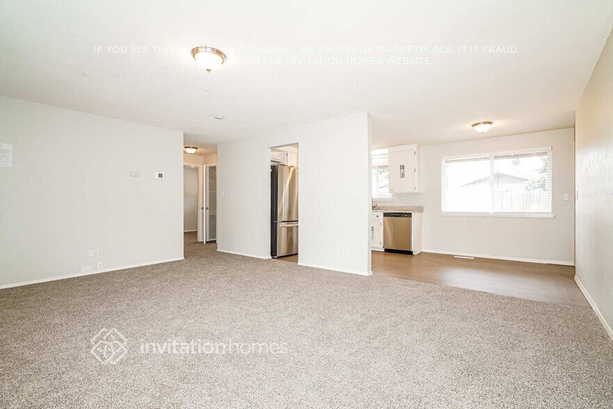 Building Photo - 9710 Patterson St S