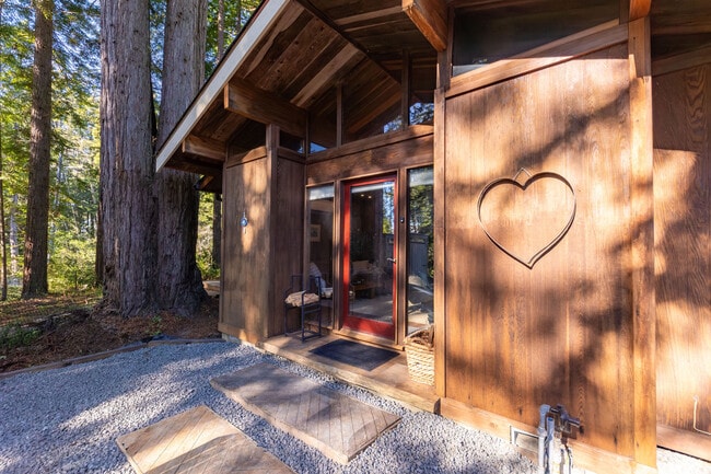 Building Photo - 22000 Timber Cove Rd