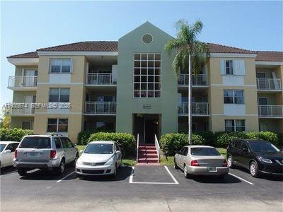 Building Photo - 8540 SW 212th St