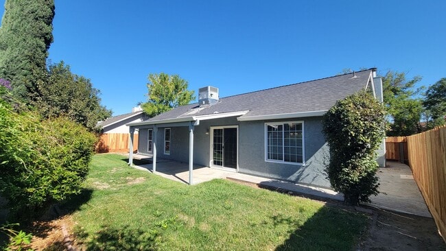 Building Photo - 3612 Wild Palms Dr