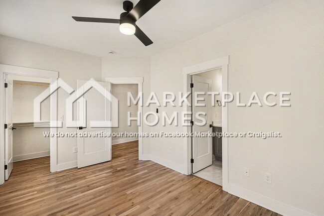 Building Photo - 978 Dozier Pl