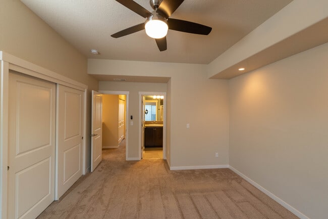 Building Photo - 28613 SW Villebois Dr N