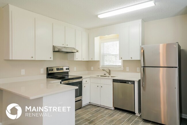 Building Photo - 110 Impressive Ln