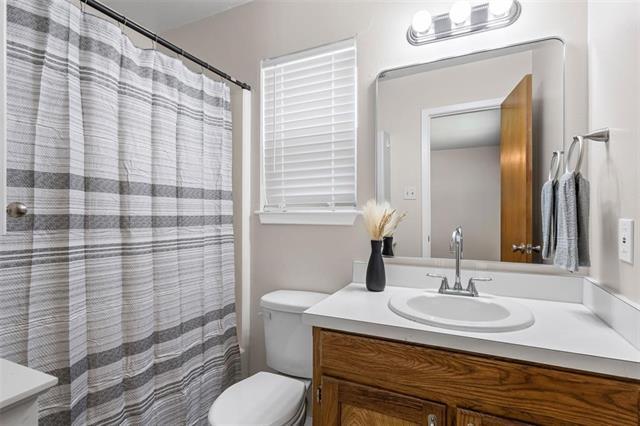 Building Photo - 1221 E FM 4