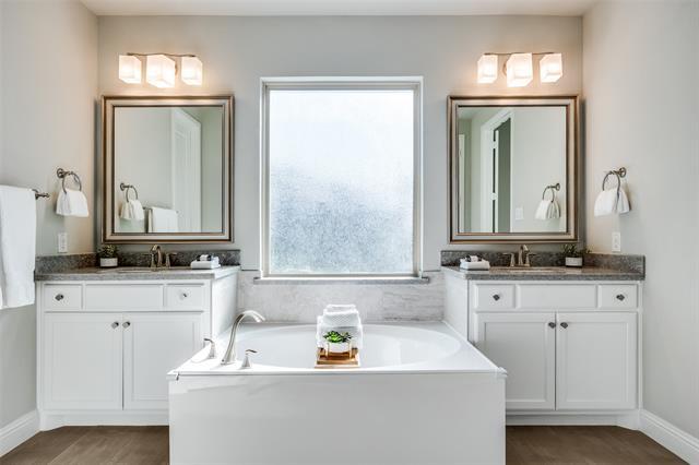 Building Photo - 8213 Centipede Ct