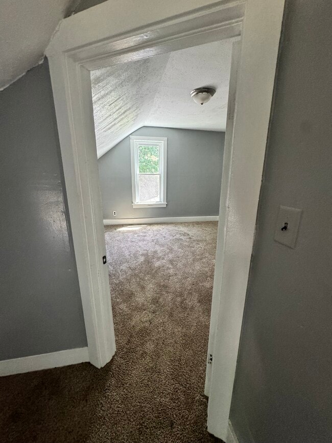 Building Photo - 1509 Krau St