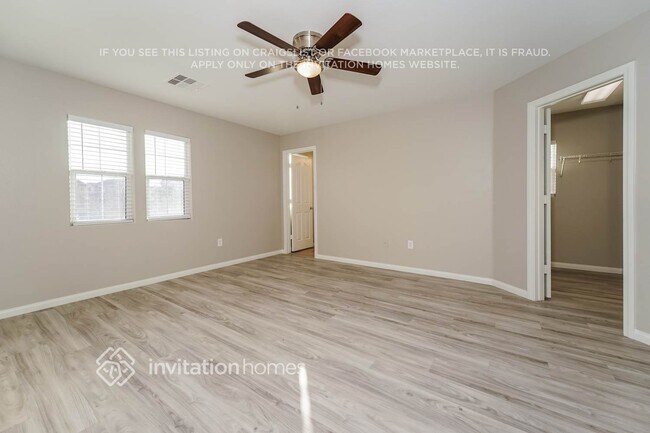 Building Photo - 36 Rainbow Draw Ave