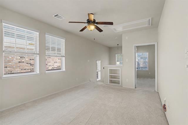 Building Photo - 228 Buckingham Ave