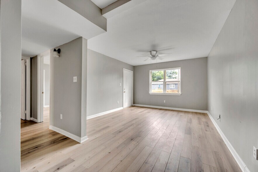 Building Photo - 1001 21st Street Ensley