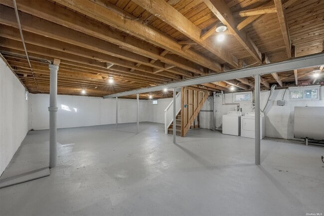 Building Photo - 22 Meadow Haven Ln