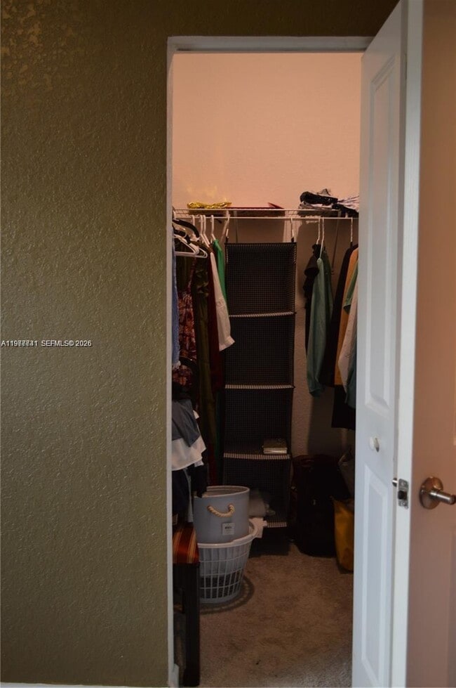 Building Photo - 1522 SE 26th Ter