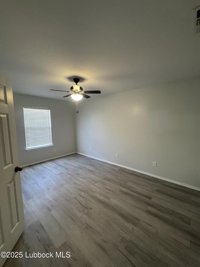 Building Photo - 9304 Primrose Avenue