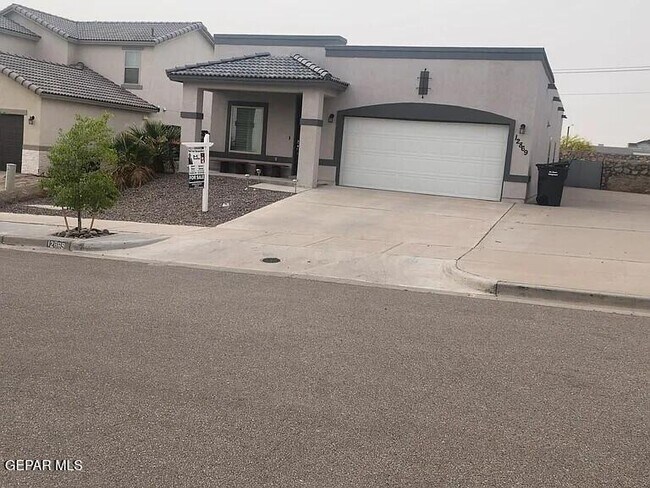 Primary Photo - 12869 Woolstone Dr