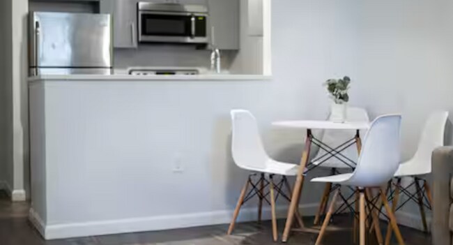 Building Photo - 1505 Commonwealth Ave