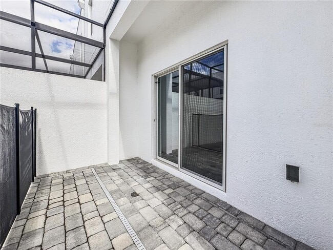 Building Photo - 367 Famagusta Dr