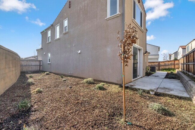 Building Photo - 863 Orchard Hills Rd