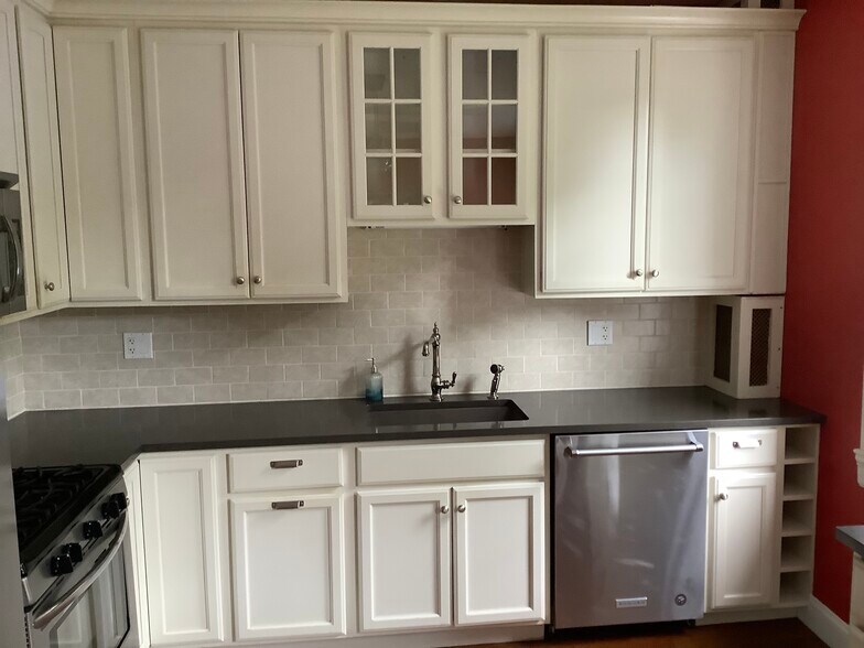 The updated kitchen measures 11’ by 17’. - 9 Jay St