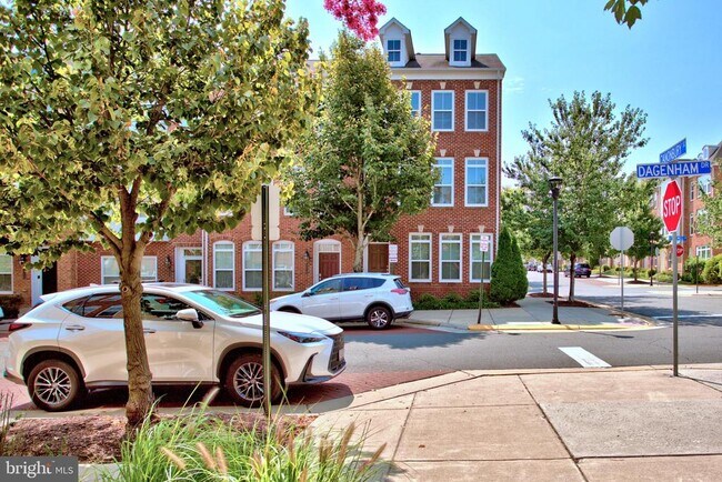 Building Photo - 9612 Stockwell Ln