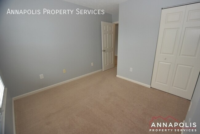 Building Photo - 694 Winding Stream Way