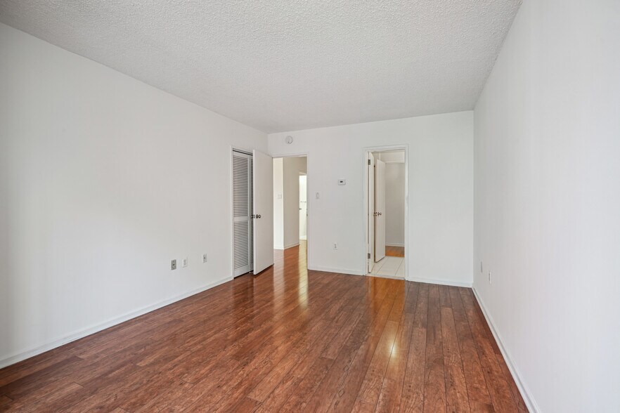 Building Photo - 2555 Pennsylvania Ave NW