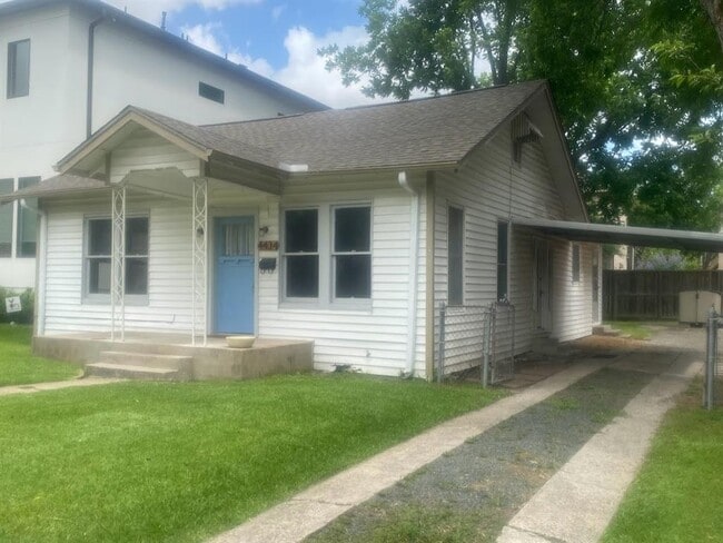 Building Photo - 4434 Oleander St