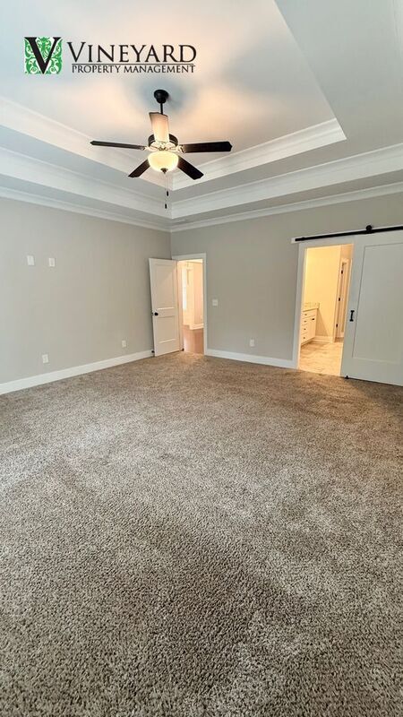 Building Photo - 44 Sparkleberry Ln W