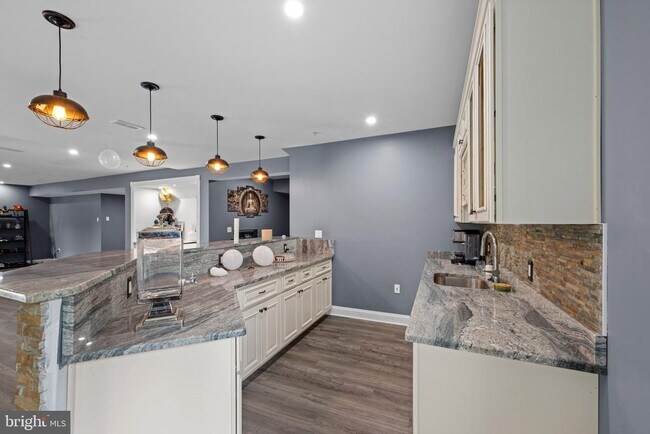 Building Photo - 5066 Winesap Way
