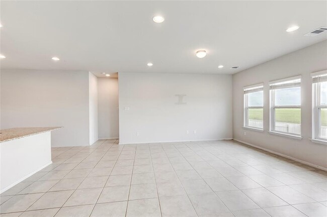 Building Photo - 2721 Winding Creek Rd