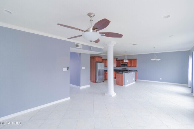 Building Photo - 4744 Excalibur Dr