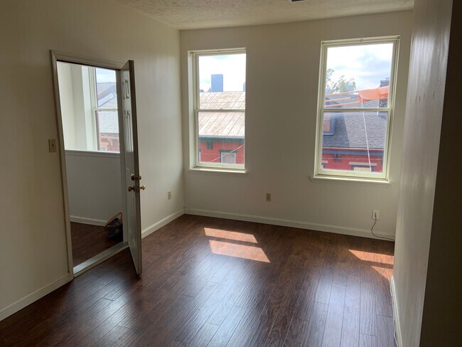 Living Room - 306 Jacksonia St