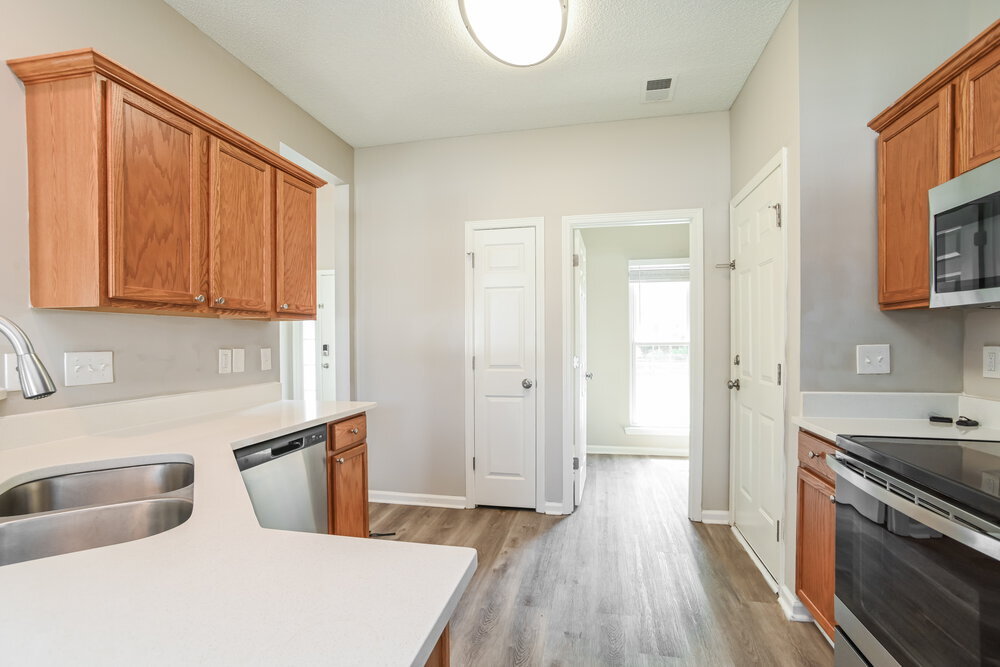 Building Photo - 226 Everett Park Dr