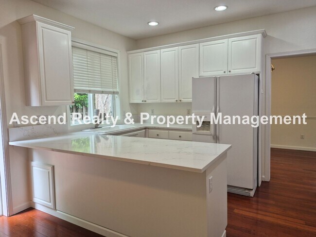 Building Photo - Available Now Stunning 2 Level Traditional...