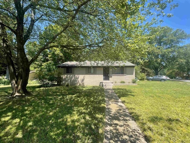 Primary Photo - 5162 Edenshire Ave