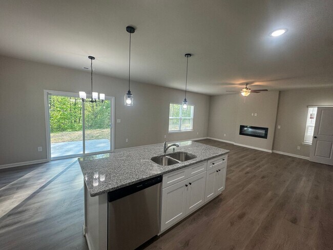 Building Photo - 2128 Clapham Ct